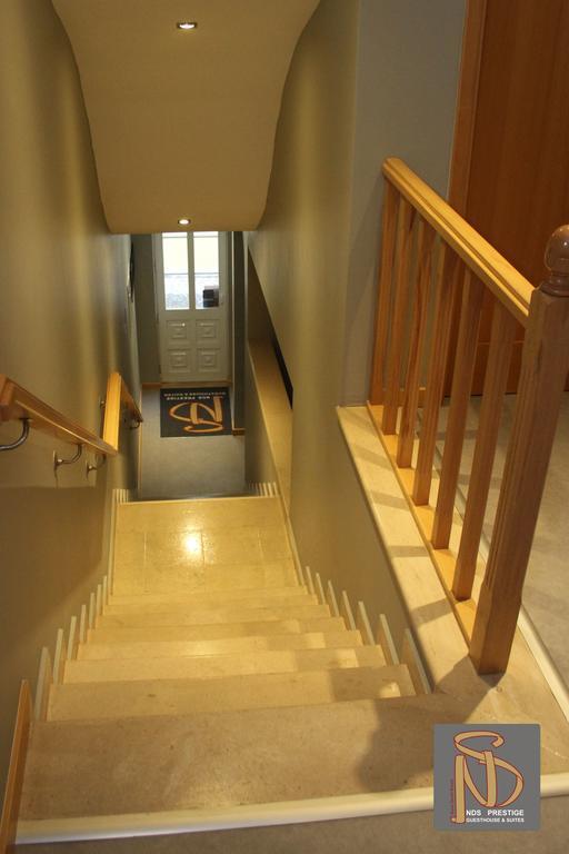 Rocha Prestige - Guest House And Suites Портиман Екстериор снимка
