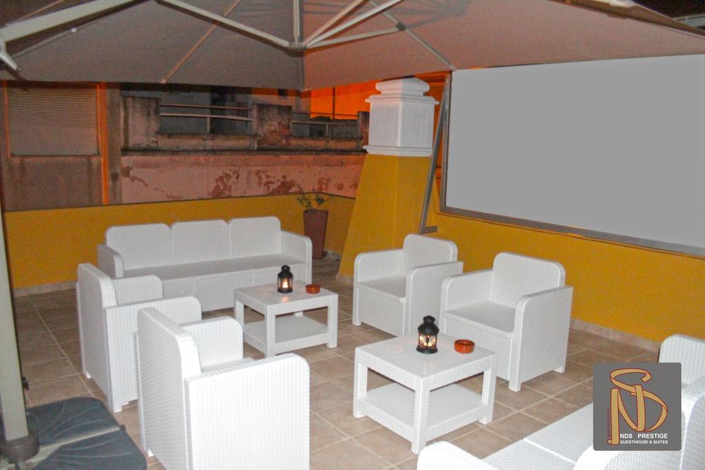 Rocha Prestige - Guest House And Suites Портиман Екстериор снимка