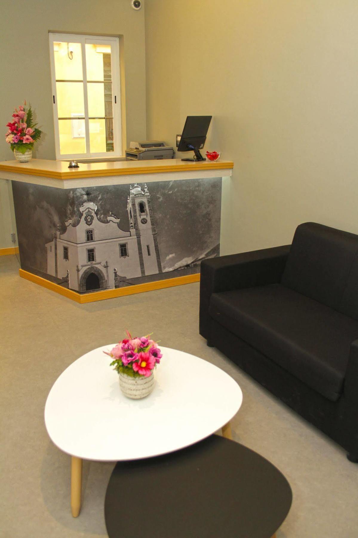 Rocha Prestige - Guest House And Suites Портиман Екстериор снимка